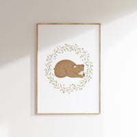 Posterset - Zahlenposter & schlafender Bär im Blumenkranz - A4 oder A3