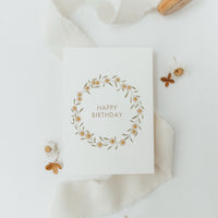 Postkarte happy birthday - Blumenkranz - A6